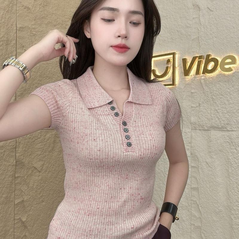 Áo Polo Nữ VBA020 Dệt Kim Cài Cúc, Áo Len Nữ VIBE SENSE Ngắn Tay Có Cổ V 7 Cúc Đốm