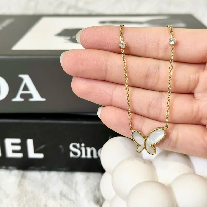Tinkle With Her - Anita Butterfly Kalung Kupu-Kupu Wanita Korea Titanium Anti Karat Elegan Gold Perhiasan 0