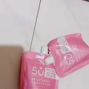 MINIPINK Brightening Sunscreen SPF50+ Protection Cream Sunblock 40ml Whitening Wajah & Tubuh MP029 Lotion