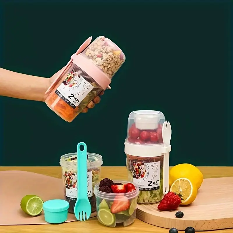 2-in-1 Portable Salad Cup with Fork and Dressing Container - Leak-Proof Plastic Salad Shaker with Dual Compartment, Picnic Salad Bowl with Lid, Outdoor Travel-Friendly Salad Container Set (1 Pack)