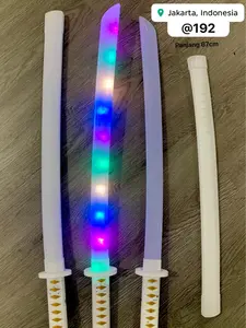 RANDOM Mainan Samurai Plastik Cosplay LED & Suara Pedang Katana Anak Edukatif 63 cm LED Rainbow Pedang Katana Samurai Mainan