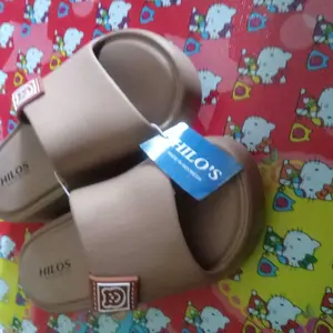 NEW - Sandal Selop Elegan Wanita Beruang Bahan Empuk Karet Shoes Sendal