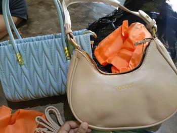Product Review of MOCO Fashion Tas Selempang Wanita Hand Bag Tekstur Timbul Zigzag 2819 from s**a f**i 0