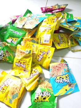 Product Review of Paket Mix YouYou isi 36pcs Dapatakan Hadiah 4pcs Snack  (Gift Food Makanan snack  murah ) from M**i M**i 0
