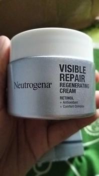 Product Review of NEUTROGENA Visible Repair Regenerating Cream 50g -  Facial Moisturizer - Skincare Retinol Anti Aging from A**a 3