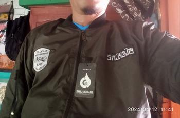 Product Review of JAKET COWOK BOMBER BOLAK BALIK /JAKET PRIA TASLAN 2 IN 1 HARINGTON Casual Panjang from H**s R**0 1
