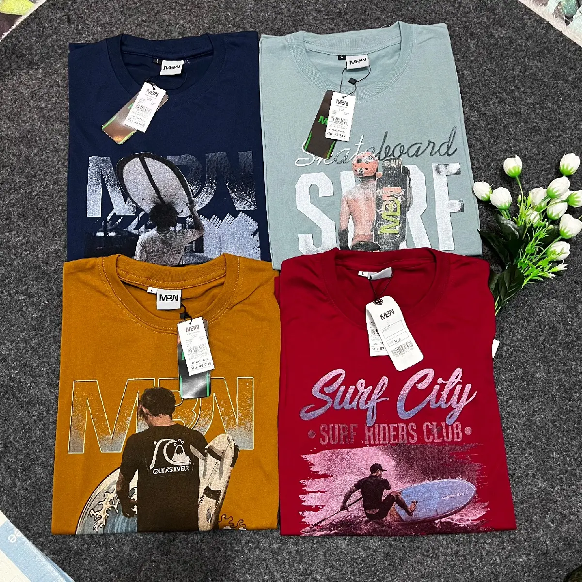 (TERBARU) Kaos 100 dapat 4 Motif SURFING  Original Distro Pria Wanita Terbaru Terlaris Termurah Semi Katun Baju Keren Dewasa Pendek Oblong
