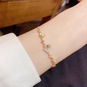 Vòng tay hình bướm đính đá zircon, ngọt ngào và tươi mới, sang trọng tinh tế, đơn giản và thanh lịch, một chiếc vòng tay đa năng