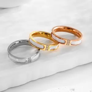 Cincin Elegan  Wanita Stainless Steel Kombinasi Mutiara danZircon Ring