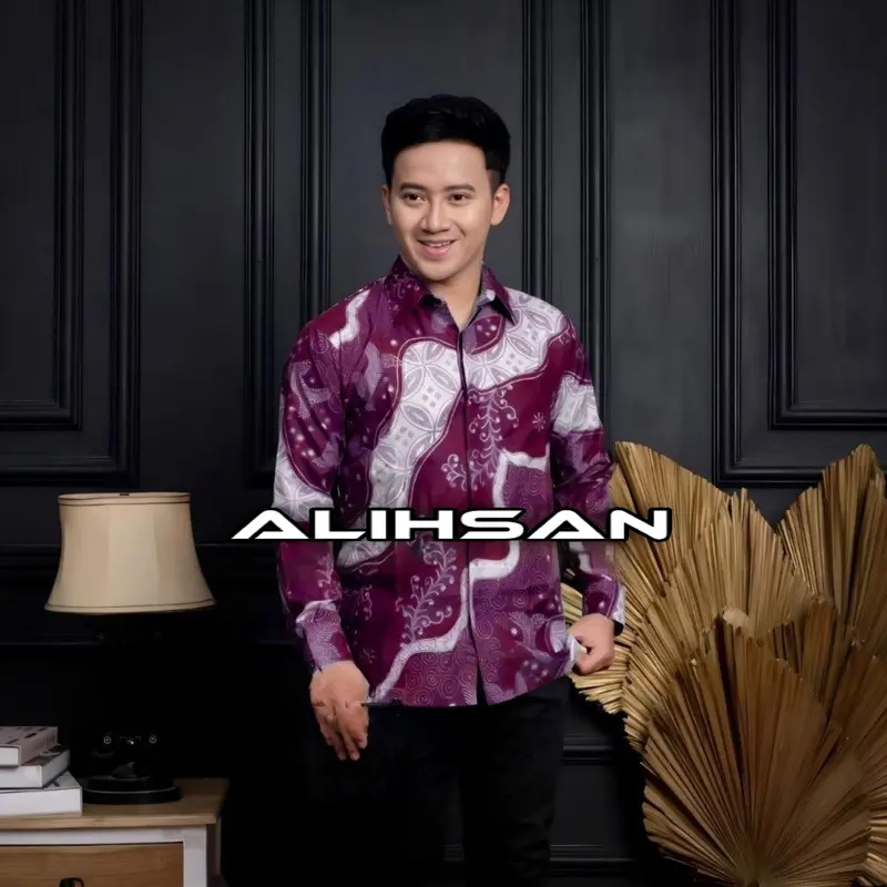 Terbaru Couple Batik Ayah dan Anak Laki laki || Kemeja Batik Pria Dewasa dan Anak Laki laki Modern Terbaru Warna Burgundy 1