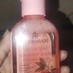 Purbasari Goji Glow Feminine Wash Wash / Sabun Pembersih Kewanitaan