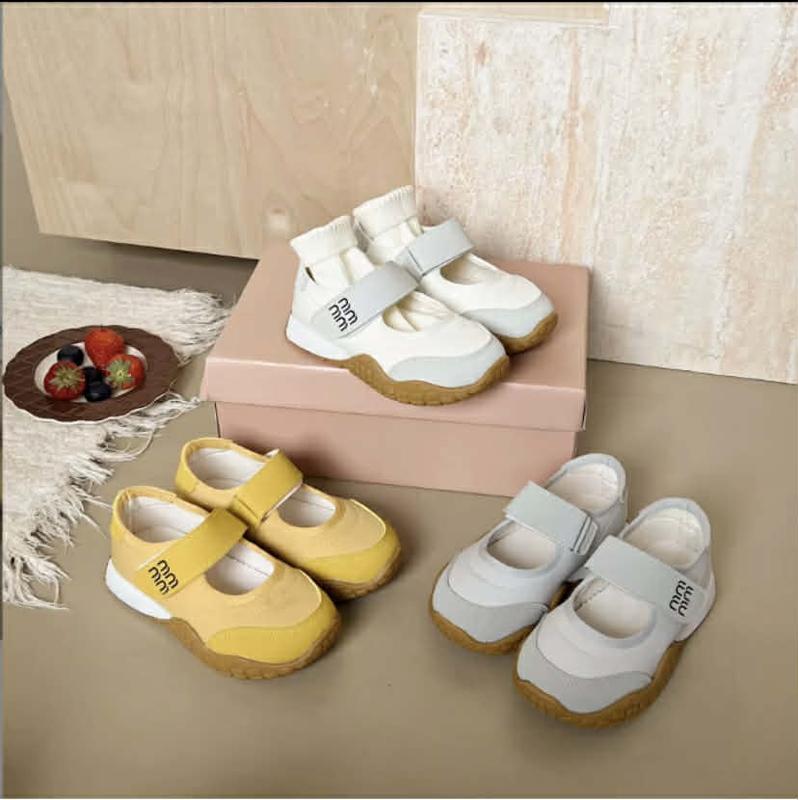 Giày Cho Bé Trai Bé Gái Cao Cấp 2025 Đế Nhẹ Chống Trượt Có Khóa Dán Phong Cách Thể Thao Trẻ Em Size 2 vải min Fom Chuẩn