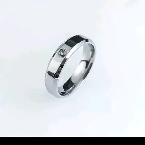 Cincin 1 - Perhiasan Elegan Unisex untuk Pria dan Wanita Desain Mewah Serbaguna Cocok untuk Berbagai Kesempatan