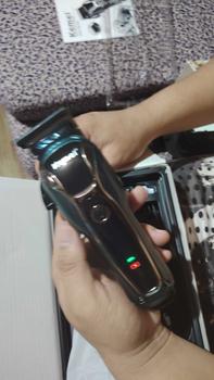 Product Review of Kemei KM-1991 100-240v Professional Hair Clipper For Dogs Heavy Duty Rechargeable Pets Animals with Accessories Grooming for Razor For Dogs from B**e 1