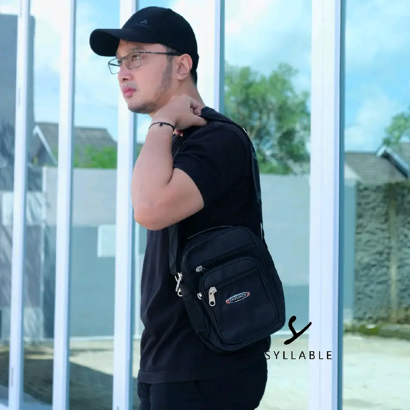 TAS SELEMPANG PRIA 5 RESLETING KRIZZANOV RESLETING BANYAK MODEL TEGAK SYLLABLE OUTFIT 1
