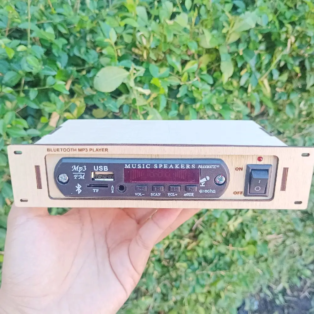 Mp3 Bluetooth Receiver Modul Blutut siap pakai dengan Fitur Mp3 Radio FM Equalizer digital AUX Suport Flasdisc & SD Card termasuk adaptor 12 Volt DC