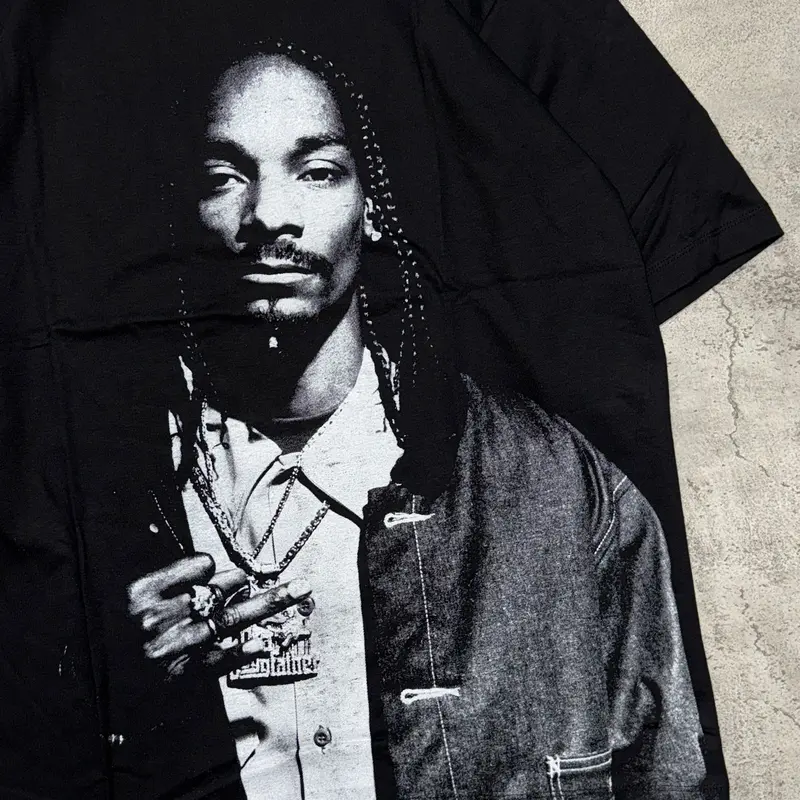 T Shirt Kaos Snoop Dogg - Oversized Model Black 20s 2