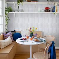 Gambar 【COD】【Have stock】DISKON SPESIAL! 10Pcs Matte Wallpaper Dinding Ruang Tamu Motif Marmer - Kesan Mewah & Elegan Tambah Cantik  Rumah Jadi Kinclong Anti Air Mudah Pasang wallpaper & dekorasi dinding vintage silver wall Kamar Kayu Kertas - Long light Gray Matte 10PCS dari Commomy decor Kab. Tangerang 5 Tokopedia