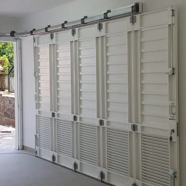 Pintu Garasi Minimalis dan Berkualitas - Tebal Plat 1,8 mm, Panel 1,2 mm, Roda 2,0 mm 2