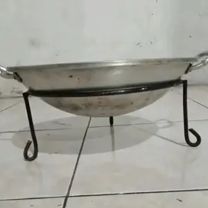 Rak Wajan Tempat Wajan Tempat Panci Tatakan Wajan Tatakan Panci Hitam