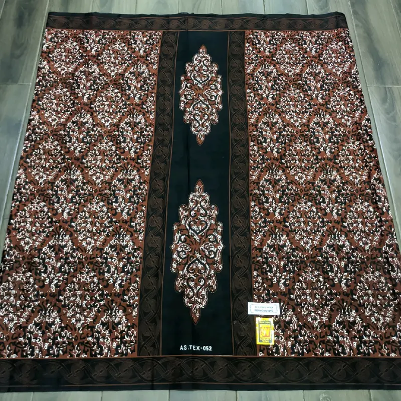 Sarung Batik Gradasi Bunglon Keren Bahan Halus Katun Prima Muslim Motif Nyaman Dewasa Motif Nyaman Pria Santri Pekalongan Pekalongan Hitam 3