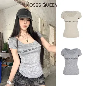 Áo Thun Ngắn Tay In Chữ Lồng Cổ Chữ U Của Nữ Hoàng Moses Phong Cách Mong Muốn Thuần Khiết, Cô Gái Gia Vị Mỹ Mỏng Vai Tôn Dáng, Áo Xếp  Lớp Đa Năng Mùa Xuân # 63546