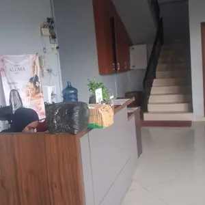 Mini AC Portable Alat Pendingin Ruangan Desain Simpel Hemat Listrik Satu Tombol Operasi Semprot Kabut Dingin Pakai Es Batu Cocok Ibu Rumah Tangga Keluarga Ruang Santai Ready Stock Jakarta