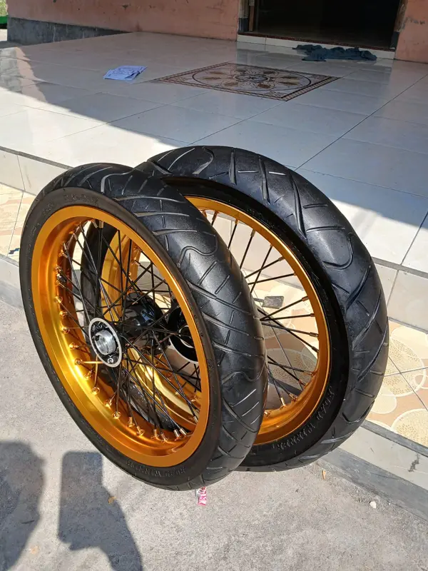 Roda Set Supermoto KLX 250/300 Wheelset Sumo D-Tracker Ring 17 Paket Hemat 1