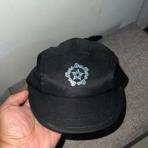 Aremore Topi Five Panel Black Running Hat Acce