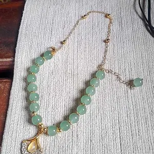 Gelang Manik Kaca Pembawa Keberuntungan dengan Liontin Giok Hetian Kelinci Keberuntungan Bracelet