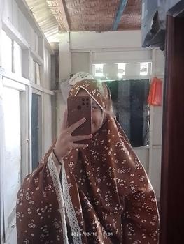 Product Review of Tiffany | Mukena Traveling Dewasa Mini Pouch Katun Motif Bunga 2in1 Muslim Panjang from a**a 1