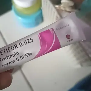Reticor 0.025%,0.05% & 0.1% 15 gram - Cream & Gel untuk Perawatan Kulit Berjerawat