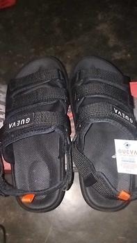 Product Review of GUEVA Sandal Pria Gunung Outdoor Raja Series Pria Wanita Sandal Kekinian Sendal Jepit Size 39-43 Bisa COD from D**u C**a 0