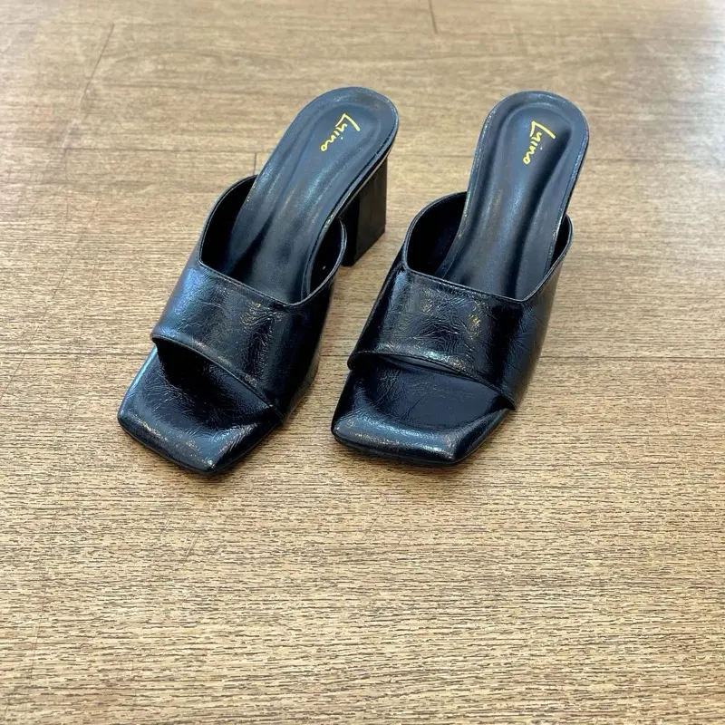 Athena Heels Athena heels hitam putih 2