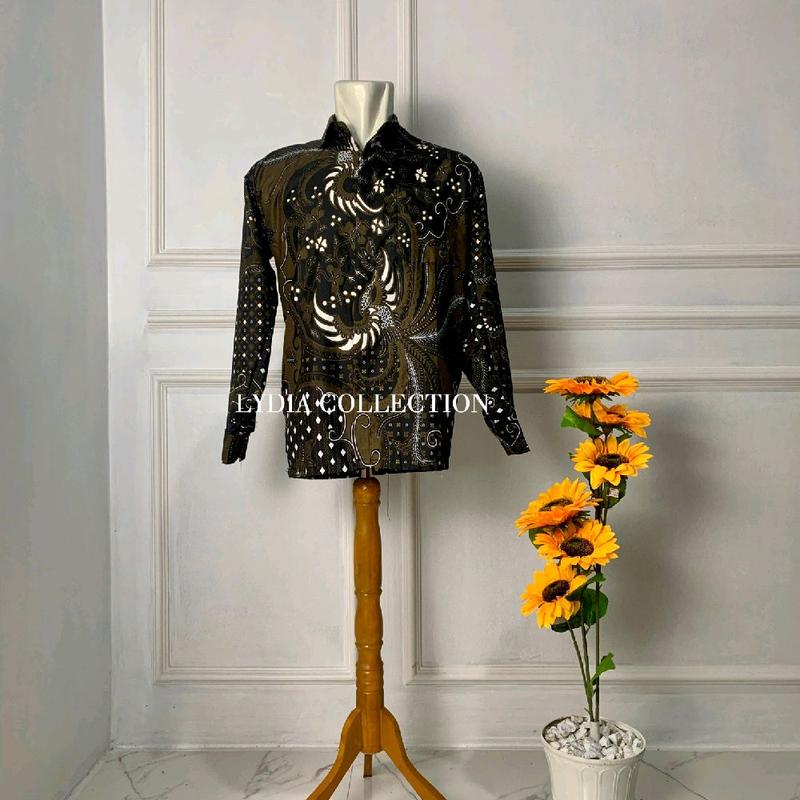 KEMEJA BATIK LENGAN PANJANG Pria 1