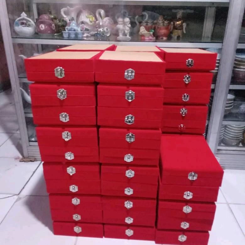 Box Plakat/ Box Buludru/ Box Piala / Box Akrilik Premium Murah CUSTOM 0