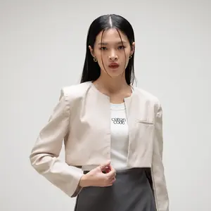 Cotton Code Blazer Wanita Ecclesia crop