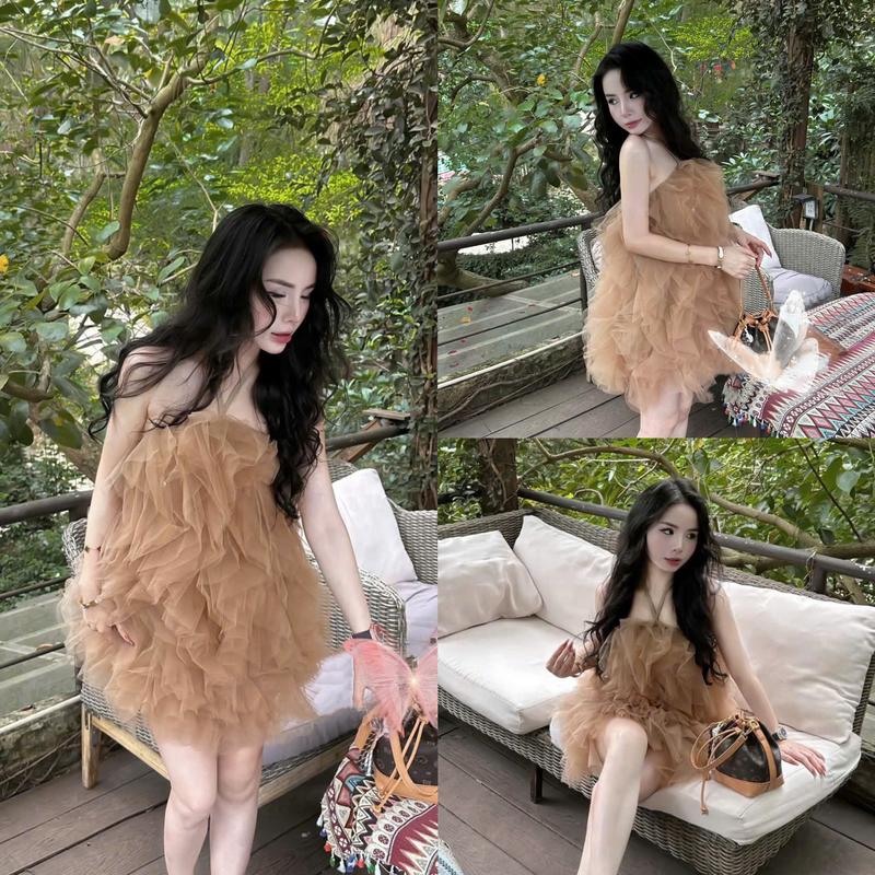 ĐẦM LƯỚI CỔ YẾM DÁNG RỘNG XINH IU BY NGÂN LINH