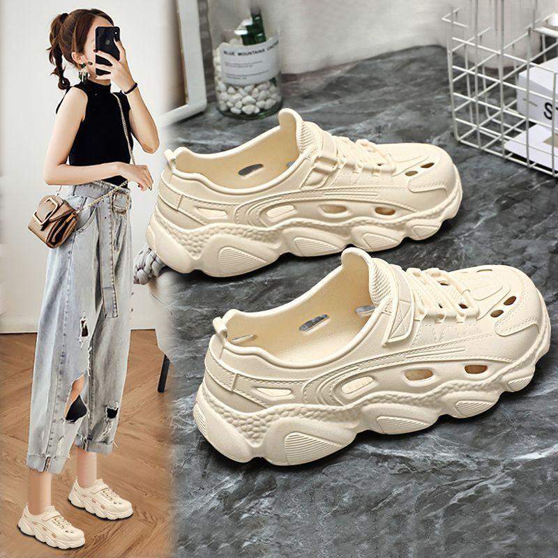 Product Introduction of Soft-soled hole shoes women's new summer-like EVA light non-slip heel slippers sandals beach high-value 7
