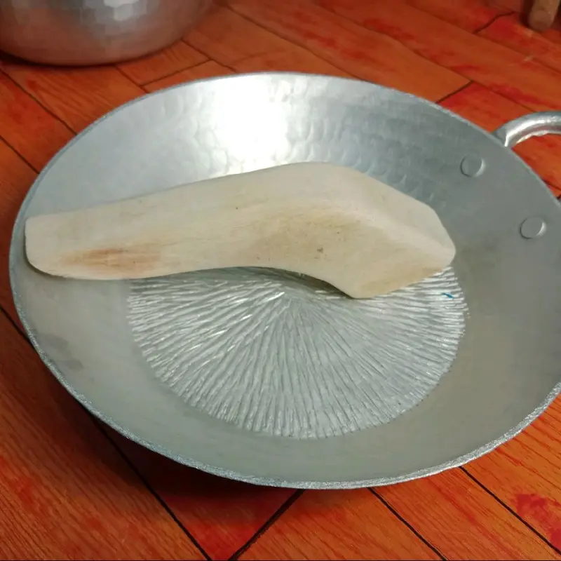 Cobek Kuping alumunium khas garut+ ulekan kayu Diameter 16,19 dan 25 cm kitchenwhare 4