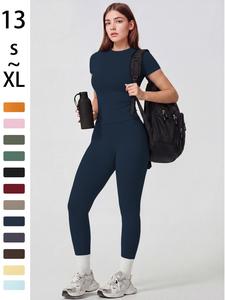Conjunto deportivo para mujer: prenda ajustada con cuello redondo y mangas cortas, y pantalones de yoga de cintura alta; ideal para gimnasio, correr y actividades al aire libre.