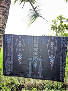 Product Review of SARUNG AL SAMSI TERBARU MOTIF BHS from H**n 0