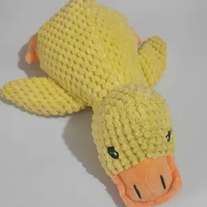 Mainan anjing Mainan kucing Bebek plush gigi tahan gigitan Mainan suara Bebek Mainan Gigitan Bunyi Anjing Bentuk bebek Squeaky Toy Mainan Anjing Lempar Buny