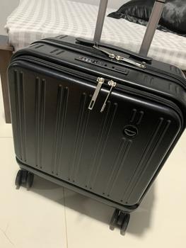 Product Review of Multifunctional suitcase 18-Inch Front Open Towing Bag with USB Charging and TSA Customs Lock - Portable Business Travel and Students' Case Can board without checking from C**m c**m 1