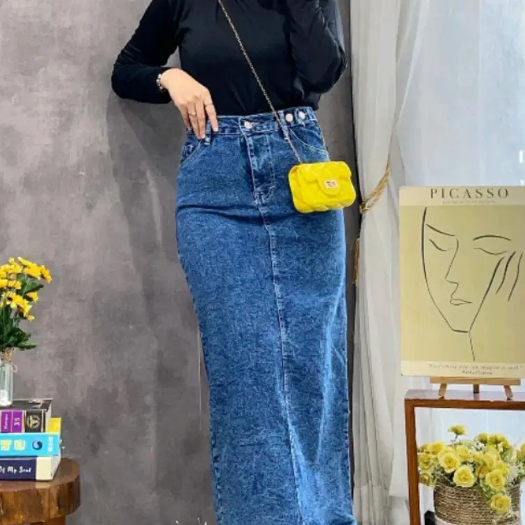 Theana Rok Jeans Span Panjang Wanita Belah Belakang Stretch Kancing Karet Samping Tebal Denim
