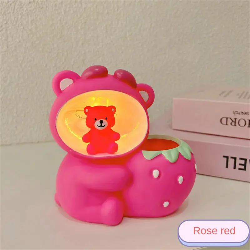 Đèn Ngủ Gấu Dâu Tây, Hộp Đựng Bút Hoạt Hình Dễ Thương, Quà Tặng Giá Trị Màu Sắc Cao, Thích Hợp Cho Bé Gái, Ngân Hàng Tiền Lẻ, Lý Tưởng Cho Sinh Viên, Lý Tưởng Làm Quà Tặng Sinh Nhật 4