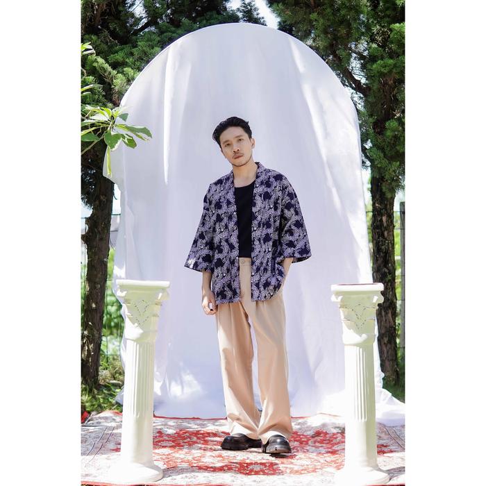 Gambar Batik Fractal Eshal Outer Lengan Panjang dari Batik Fractal Kota Bandung Tokopedia