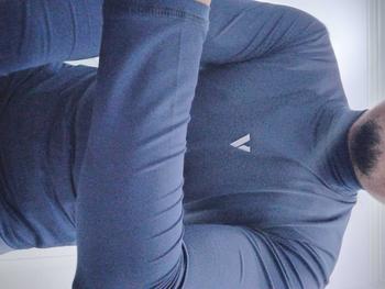 Product Review of Valmar Baselayer manset BASIC pria olahraga Compression wear elastic sport man material spandex / mangset football running gym fitnes sepeda badminton from J**7 1
