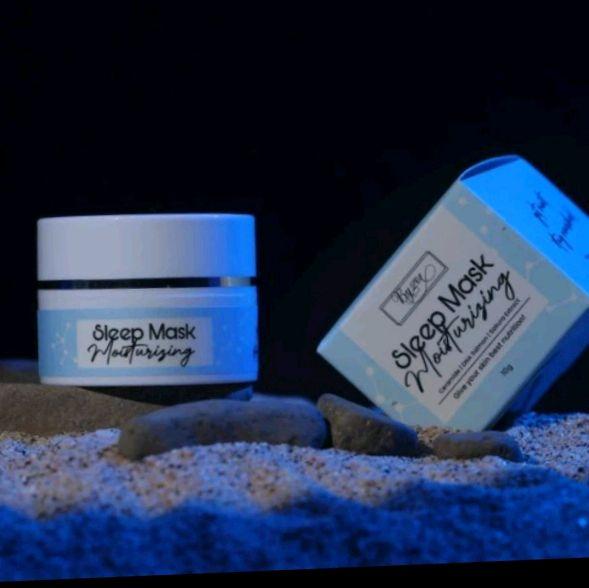 Cream byzoe moisturizing sleep mask brightening.. biru muda 1produk 2