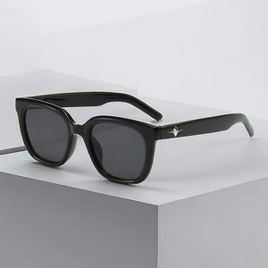 FS Y2K Bold Sunglasses UV Trendy Kaca Mata Hitam Korea Gaya Lelaki Perempuan Square Frame Look Viral TikTok Malaysia Cermin Mata Hitam